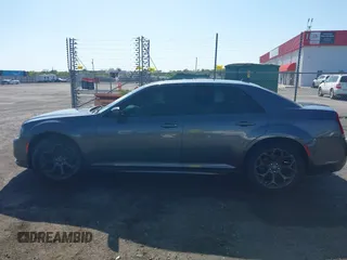 2016 Chrysler 300 with VIN 2C3CCABG6GH321121, listed as a IAAI auction lot 41951797 with 115,170 mi miles. Bid and sale history available at carsss.com. Image 14.