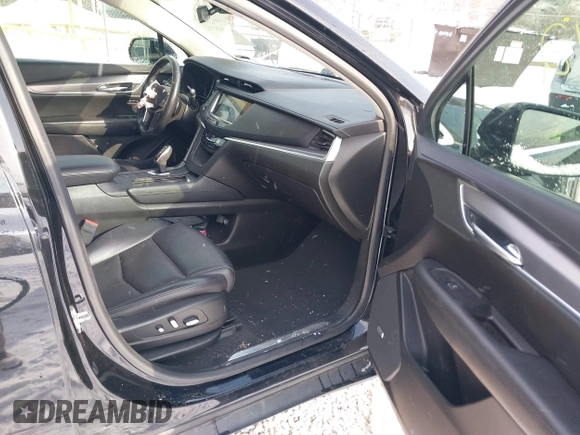 2019 Cadillac XT5 Premium Luxury FWD with VIN 1GYKNERS7KZ234124, listed as a IAAI auction lot 41565312 with 124,037 mi miles and . Bid and sale history available at DreamBid. Image 5.