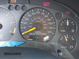 2001 Oldsmobile Bravada z VIN 1GHDT13W612113305, wystawiony jako IAAI lot #42007883 z przebiegiem 117 627 mil mil oraz . Historia ofert i sprzedaży dostępna na DreamBid. Obrazek 7.
