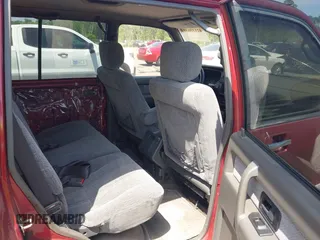 1998 Isuzu Trooper S with VIN JACDJ58XXW7916695, listed as a IAAI auction lot 42135639 with 254,186 mi miles and . Bid and sale history available at DreamBid. Image 8.