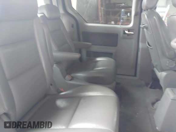 2004 Ford Freestar Limited с VIN 2FMDA58264BA82267, выставлен на аукционе IAAI как лот 42429259 с пробегом 211 106 миль миль и . История ставок и продаж доступна на DreamBid. Изображение 8.