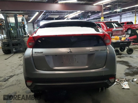 2019 Mitsubishi Eclipse Cross LE z VIN JA4AT4AA3KZ018267, wystawiony jako Copart lot #45226905 z przebiegiem Nie podano mil oraz Nie do naprawy • Non repairable. Historia ofert i sprzedaży dostępna na DreamBid. Obrazek 6.