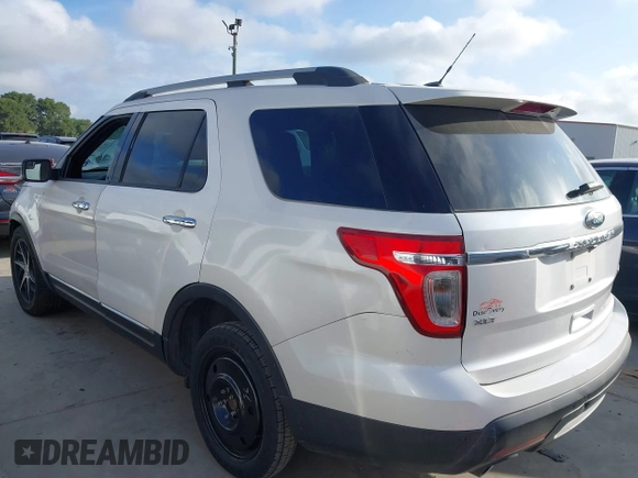 2013 Ford Explorer XLT z VIN 1FM5K7D81DGB99030, wystawiony jako IAAI lot #42783086 z przebiegiem 159 299 mil mil oraz . Historia ofert i sprzedaży dostępna na DreamBid. Obrazek 3.