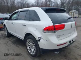 2012 Lincoln MKX with VIN 2LMDJ8JK2CBL04091, listed as a IAAI auction lot 42000831 with 164,711 mi miles and . Bid and sale history available at DreamBid. Image 3.