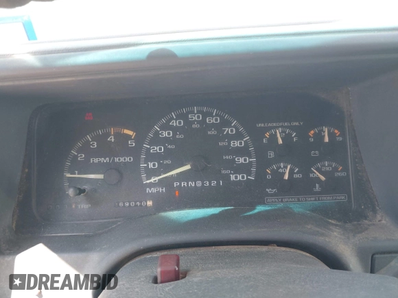 1995 GMC Suburban z VIN 1GKEC16KXSJ712111, wystawiony jako IAAI lot #42185423 z przebiegiem 269 010 mil mil oraz . Historia ofert i sprzedaży dostępna na DreamBid. Obrazek 7.
