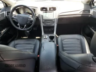 2018 Ford Fusion SE z VIN 3FA6P0LU8JR110693, wystawiony jako Copart lot #61931995 z przebiegiem 119 629 mil mil oraz Szkoda całkowita • Salvage title. Historia ofert i sprzedaży dostępna na DreamBid. Obrazek 8.