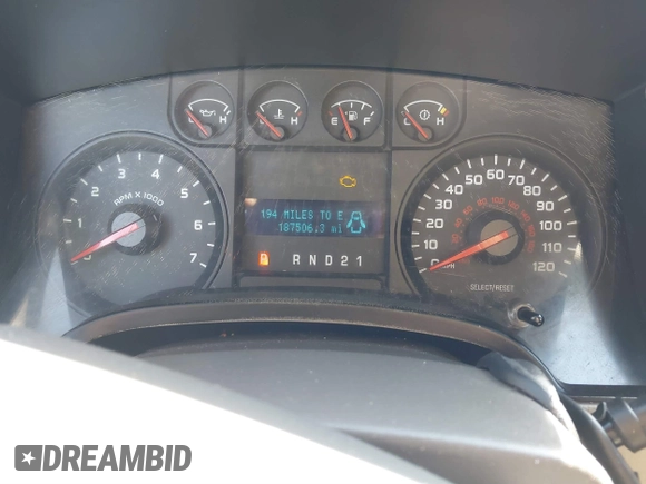 2010 Ford F-150 XL with VIN 1FTEX1EWXAKE14641, listed as a IAAI auction lot 41682324 with 187,506 mi miles. Bid and sale history available at carsss.com. Image 6.
