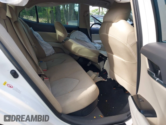 2019 Toyota Camry Hybrid LE z VIN 4T1B31HK4KU005351, wystawiony jako IAAI lot #42162802 z przebiegiem 89 187 mil mil oraz . Historia ofert i sprzedaży dostępna na DreamBid. Obrazek 8.