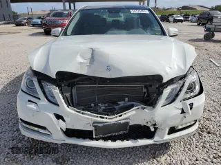 2012 Mercedes-Benz E 350 Luxury with VIN WDDHF8JB1CA535360, listed as a Copart auction lot 54720465 with 42,413 mi miles and Salvage Title. Bid and sale history available at DreamBid. Image 5.