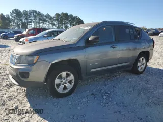 2013 Jeep Compass Sport with VIN 1C4NJCBA1DD131138, listed as a Copart auction lot 73746174 with 118,631 mi miles and Salvage Title. Bid and sale history available at carsss.com. Image 1.