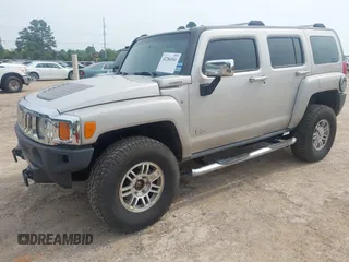 2006 Hummer H3 z VIN 5GTDN136768298106, wystawiony jako IAAI lot #42284341 z przebiegiem 222 916 mil mil oraz . Historia ofert i sprzedaży dostępna na DreamBid. Obrazek 2.