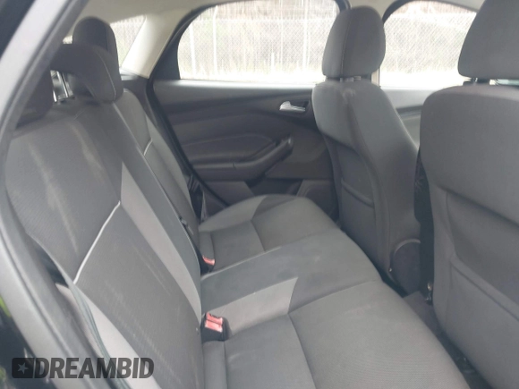 2013 Ford Focus SE with VIN 1FADP3K23DL161448, listed as a IAAI auction lot 41788061 with 184,542 mi miles. Bid and sale history available at carsss.com. Image 8.