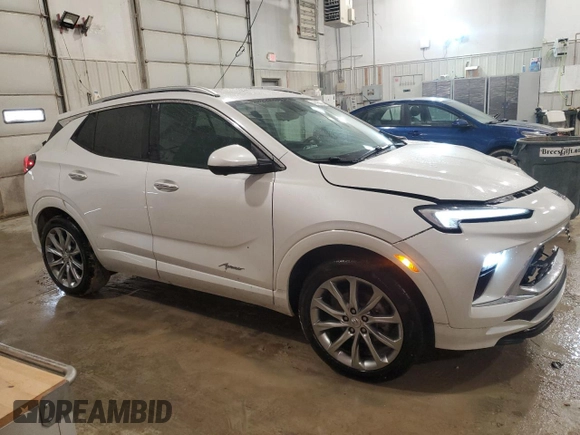 2024 Buick Encore GX Avenir with VIN KL4AMGSL5RB150447, listed as a Copart auction lot 42165435 with 15,694 mi miles and Salvage title. Bid and sale history available at DreamBid. Image 4.