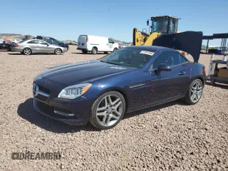 2016 Mercedes-Benz SLK 300 z VIN WDDPK3JA8GF117436, wystawiony jako Copart lot #51942404 z przebiegiem 41 274 mil mil oraz . Historia ofert i sprzedaży dostępna na DreamBid. Obrazek 1.