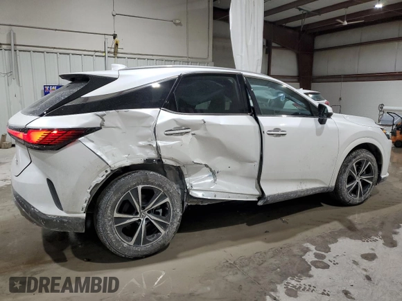 2024 Lexus RX with VIN 2T2BAMCA8RC046742, listed as a Copart auction lot 88067045 with 6,246 mi miles and Salvage Title. Bid and sale history available at carsss.com. Image 3.
