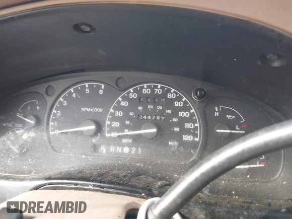 2000 Ford Explorer with VIN 1FMZU75E7YZA75919, listed as a IAAI auction lot 41809772 with 244,787 mi miles and . Bid and sale history available at DreamBid. Image 7.