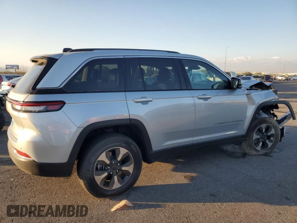 2023 Jeep Grand Cherokee 30th Anniversary z VIN 1C4RJYB64P8862699, wystawiony jako Copart lot #80784374 z przebiegiem 10 284 mil mil oraz Szkoda całkowita • Salvage title. Historia ofert i sprzedaży dostępna na DreamBid. Obrazek 3.