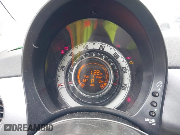 2015 FIAT 500 Pop с VIN 3C3CFFAR2FT590195, выставлен на аукционе IAAI как лот 42186618 с пробегом 131 007 миль миль и . История ставок и продаж доступна на DreamBid. Изображение 7.