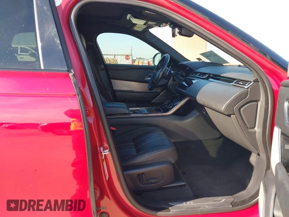 2018 Land Rover Range Rover Velar R-Dynamic SE z VIN SALYL2RN2JA764361, wystawiony jako IAAI lot #41278354 z przebiegiem 82 408 mil mil oraz . Historia ofert i sprzedaży dostępna na DreamBid. Obrazek 5.