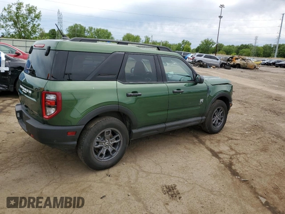 2024 Ford Bronco Sport Big Bend z VIN 3FMCR9B60RRE76153, wystawiony jako Copart lot #57972725 z przebiegiem 3 021 mil mil oraz Czysty tytuł • Clean title. Historia ofert i sprzedaży dostępna na DreamBid. Obrazek 3.