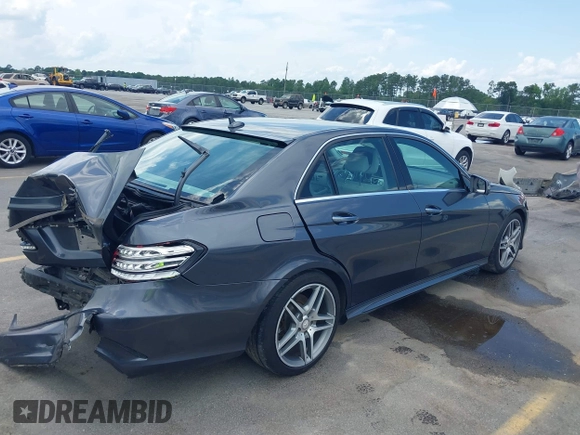 2016 Mercedes-Benz E 350 Sport z VIN WDDHF5KB5GB201488, wystawiony jako IAAI lot #42477574 z przebiegiem 107 279 mil mil oraz . Historia ofert i sprzedaży dostępna na DreamBid. Obrazek 4.