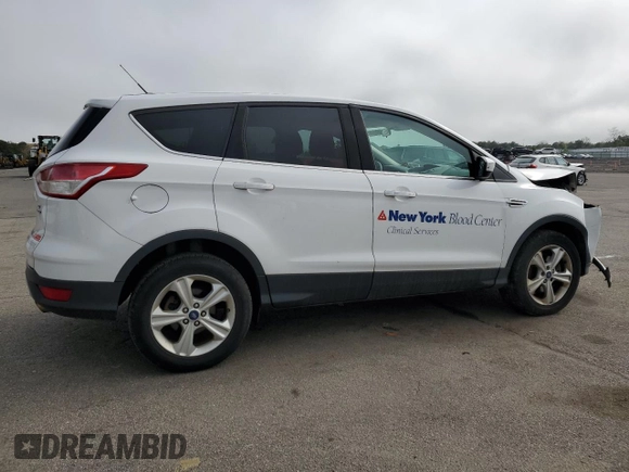 2015 Ford Escape SE with VIN 1FMCU9GX5FUB32807, listed as a Copart auction lot 77931094 with 111,212 mi miles and Non Repairable. Bid and sale history available at carsss.com. Image 3.