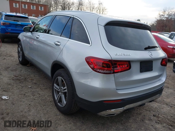 2020 Mercedes-Benz GLC 300 z VIN W1N0G8EB6LF824678, wystawiony jako IAAI lot #40951014 z przebiegiem 46 473 mil mil oraz . Historia ofert i sprzedaży dostępna na DreamBid. Obrazek 3.