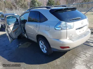 2005 Lexus RX 330 with VIN 2T2HA31UX5C053980, listed as a IAAI auction lot 41689365 with 304,781 mi miles. Bid and sale history available at carsss.com. Image 3.