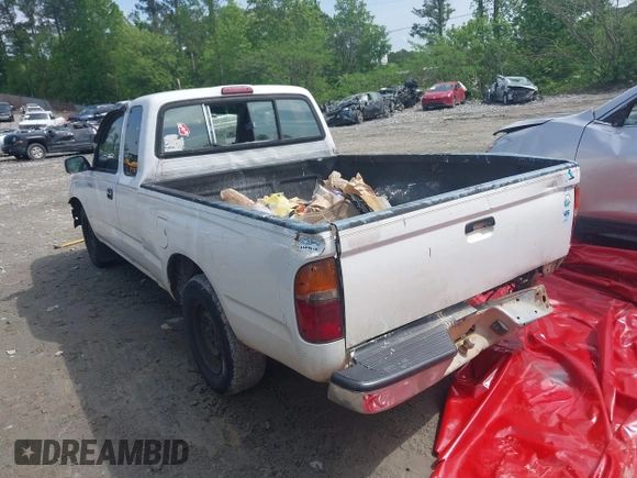 1995 Toyota Tacoma with VIN 4TAUN53B2SZ019575, listed as a IAAI auction lot 42100951 with 270,058 mi miles and . Bid and sale history available at DreamBid. Image 3.