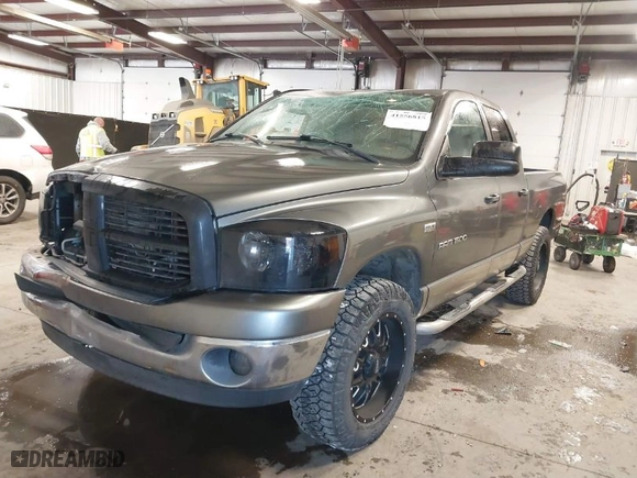 2007 Dodge Ram 1500 Laramie with VIN 1D7HU182X7S250191, listed as a IAAI auction lot 41556815 with 98,567 mi miles. Bid and sale history available at carsss.com. Image 2.