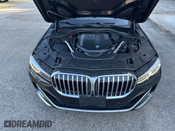 2022 BMW 7 Series 740i xDrive with VIN WBA7T4C06NCK78073, listed as a IAAI auction lot 42783922 with 104,432 mi miles and . Bid and sale history available at DreamBid. Image 10.