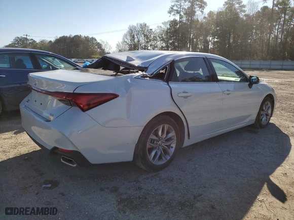 2022 Toyota Avalon XLE with VIN 4T1AZ1FB4NU081122, listed as a Copart auction lot 86999814 with 42,510 mi miles and Salvage Title. Bid and sale history available at carsss.com. Image 3.