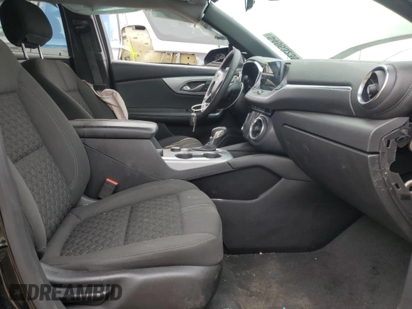 2021 Chevrolet Blazer LT with VIN 3GNKBCR44MS572298, listed as a Copart auction lot 54063235 with 43,635 mi miles and Salvage title. Bid and sale history available at DreamBid. Image 7.