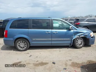 2011 Chrysler Town & Country Limited with VIN 2A4RR6DG0BR716004, listed as a IAAI auction lot 41885649 with 235,612 mi miles. Bid and sale history available at carsss.com. Image 13.