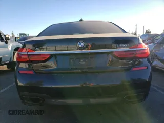 2018 BMW 7 Series 750i xDrive with VIN WBA7F2C56JB238485, listed as a Copart auction lot 75244433 with 35,702 mi miles. Bid and sale history available at carsss.com. Image 6.