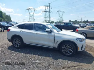 2024 BMW X4 xDrive30i with VIN 5UX33DT02R9W73855, listed as a IAAI auction lot 42712082 with 30,654 mi miles and . Bid and sale history available at DreamBid. Image 17.