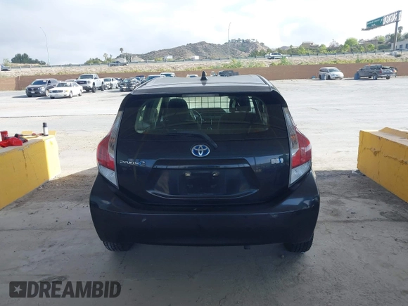 2016 Toyota Prius One with VIN JTDKDTB35G1121309, listed as a IAAI auction lot 42053038 with 78,610 mi miles and . Bid and sale history available at DreamBid. Image 16.