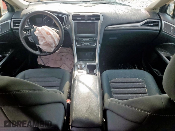 2018 Ford Fusion SE z VIN 3FA6P0LU7JR141756, wystawiony jako Copart lot #57490345 z przebiegiem Nie podano mil oraz Szkoda całkowita • Salvage title. Historia ofert i sprzedaży dostępna na DreamBid. Obrazek 8.