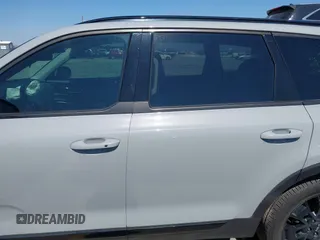 2022 Kia Telluride SX with VIN 5XYP5DHC9NG289323, listed as a IAAI auction lot 41796402 with 50,923 mi miles and . Bid and sale history available at DreamBid. Image 15.