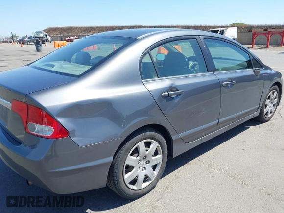 2009 Honda Civic LX z VIN 2HGFA16569H302404, wystawiony jako IAAI lot #42348074 z przebiegiem 157 897 mil mil oraz . Historia ofert i sprzedaży dostępna na DreamBid. Obrazek 6.