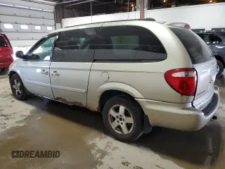2005 Dodge Caravan SXT with VIN 2D4GP44L65R438530, listed as a Copart auction lot 63415955 with 220,852 mi miles and Salvage title. Bid and sale history available at DreamBid. Image 2.