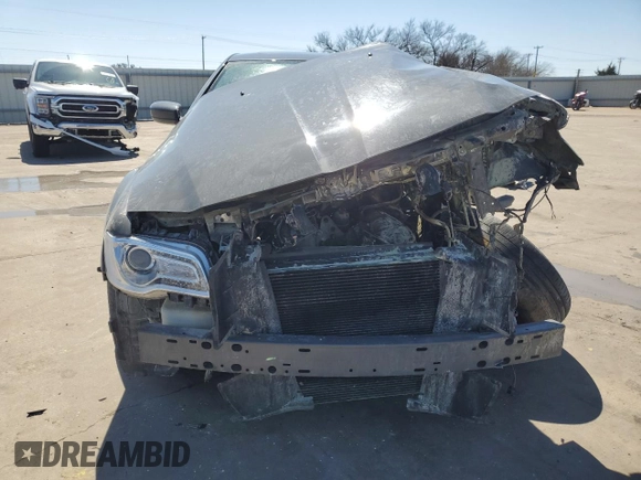 2018 Chrysler 300 Touring with VIN 2C3CCAAG3JH154337, listed as a Copart auction lot 48502595 with Not Provided miles and Salvage Title. Bid and sale history available at carsss.com. Image 5.