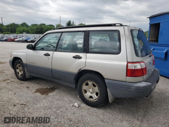 2001 Subaru Forester L with VIN JF1SF635X1G767306, listed as a Copart auction lot 55819544 with 111,656 mi miles and Non Repairable. Bid and sale history available at carsss.com. Image 2.