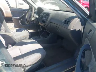 2000 Honda Civic VP with VIN 2HGEJ6614YH581615, listed as a IAAI auction lot 41902740 with 236,478 mi miles. Bid and sale history available at carsss.com. Image 5.