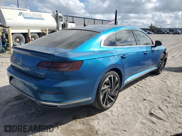 2023 Volkswagen Arteon SEL Premium R-Line z VIN WVWTR7AN5PE014611, wystawiony jako Copart lot #43589095 z przebiegiem 12 517 mil mil oraz Szkoda całkowita • Salvage title. Historia ofert i sprzedaży dostępna na DreamBid. Obrazek 3.