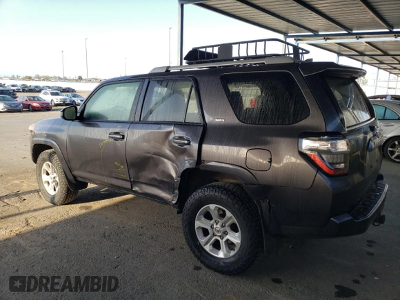 2018 Toyota 4Runner SR5 with VIN JTEBU5JR3J5530552, listed as a Copart auction lot 51159925 with 112,645 mi miles and Salvage Title. Bid and sale history available at carsss.com. Image 2.