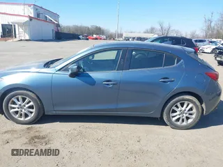2015 Mazda 3 i Touring with VIN JM1BM1L75F1269755, listed as a IAAI auction lot 41634437 with 86,695 mi miles and . Bid and sale history available at carsss.com. Image 14.
