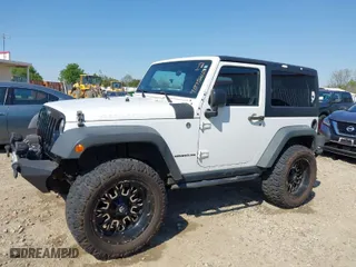 2012 Jeep Wrangler Rubicon with VIN 1C4BJWCG5CL260155, listed as a IAAI auction lot 41895203 with NaN miles. Bid and sale history available at carsss.com. Image 6.