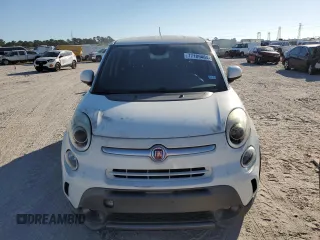 2014 FIAT 500L Trekking with VIN ZFBCFADH9EZ018472, listed as a Copart auction lot 77189464 with 155,396 mi miles and Clean Title. Bid and sale history available at carsss.com. Image 5.