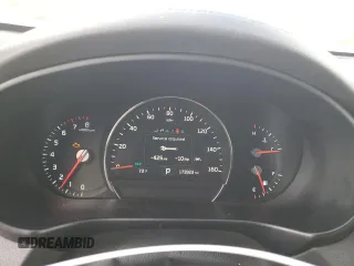 2016 Kia Sorento SX z VIN 5XYPKDA51GG099149, wystawiony jako Copart lot #86369074 z przebiegiem 173 923 mil mil oraz Szkoda całkowita • Salvage title. Historia ofert i sprzedaży dostępna na DreamBid. Obrazek 9.